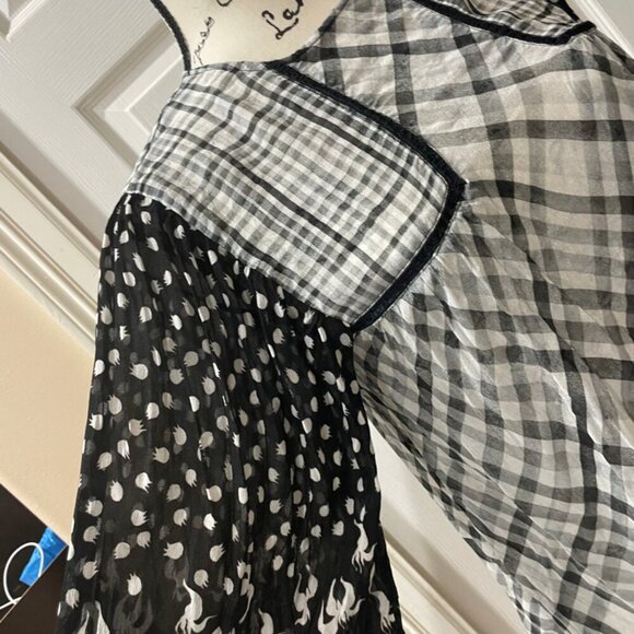BL-NK BLOUSE MIRANDA PEASANT MONOCHROMATIC BLACK/WHITE SHEER PRINT Sz S BADDIE - Picture 8 of 16